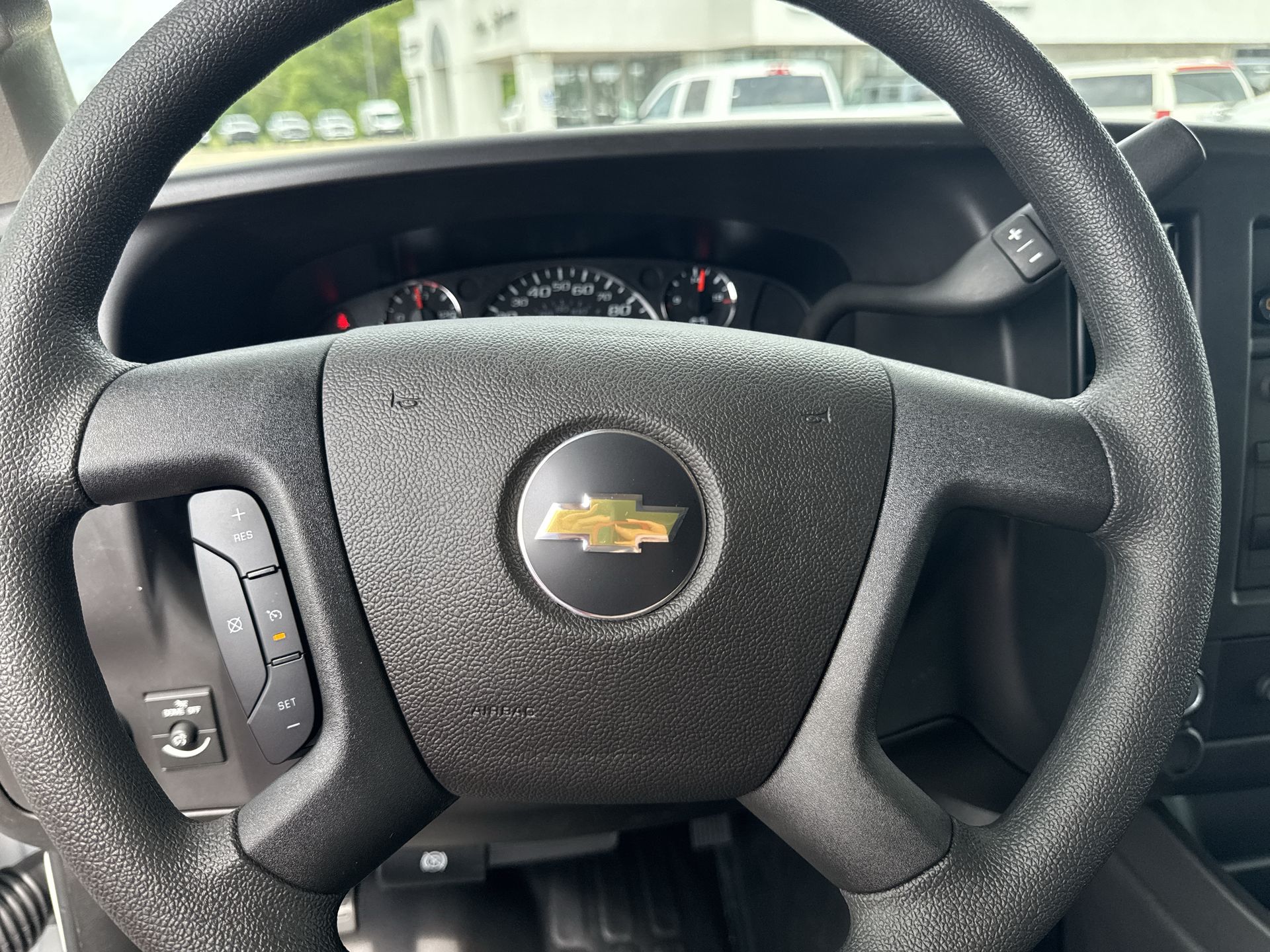 2025 Chevrolet Express Cargo Work Van - Photo 82