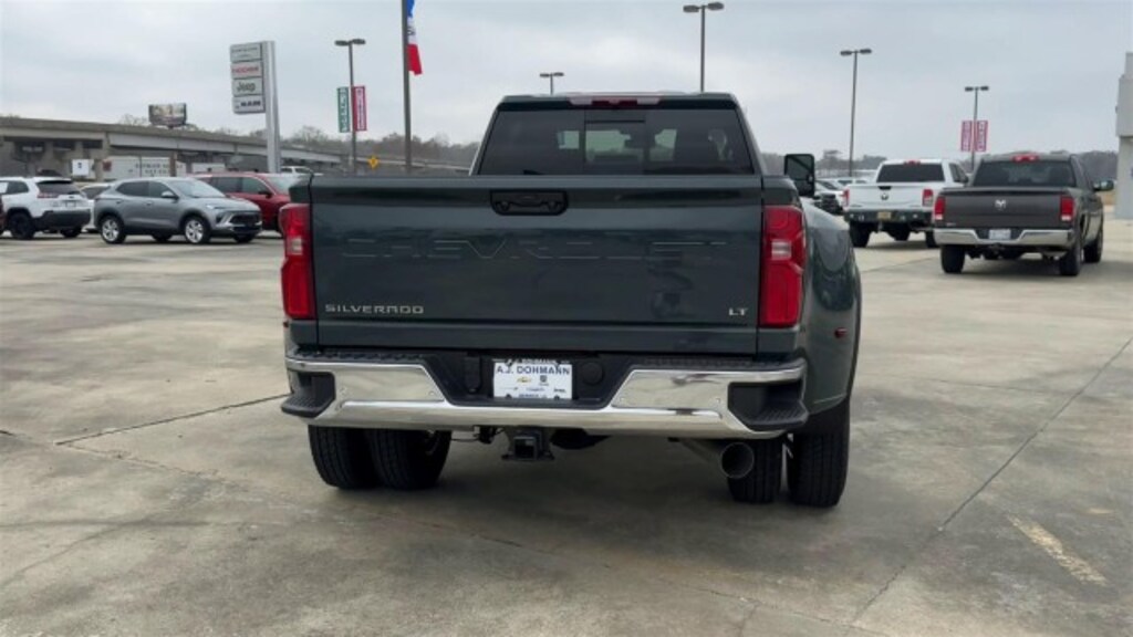New 2026 Chevrolet Silverado 3500 HD LT DRW Truck