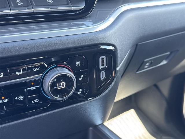 2026 Chevrolet Silverado 1500 High Country - Photo 35