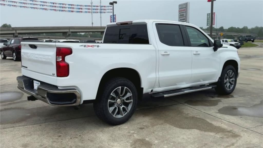 New 2026 Chevrolet Silverado 1500 LT Truck