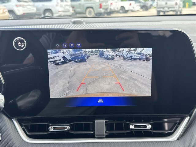 2027 Chevrolet Equinox LT - Photo 15
