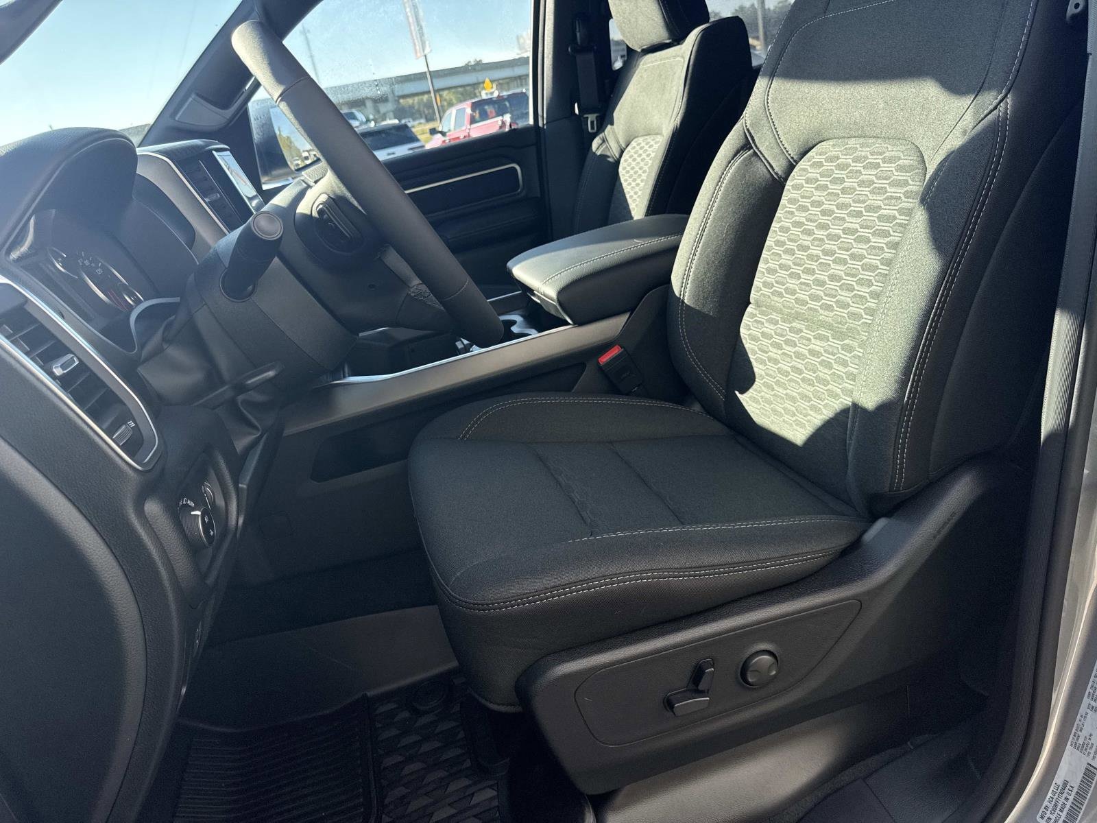 2026 RAM 1500 Big Horn/Lone Star - Photo 8