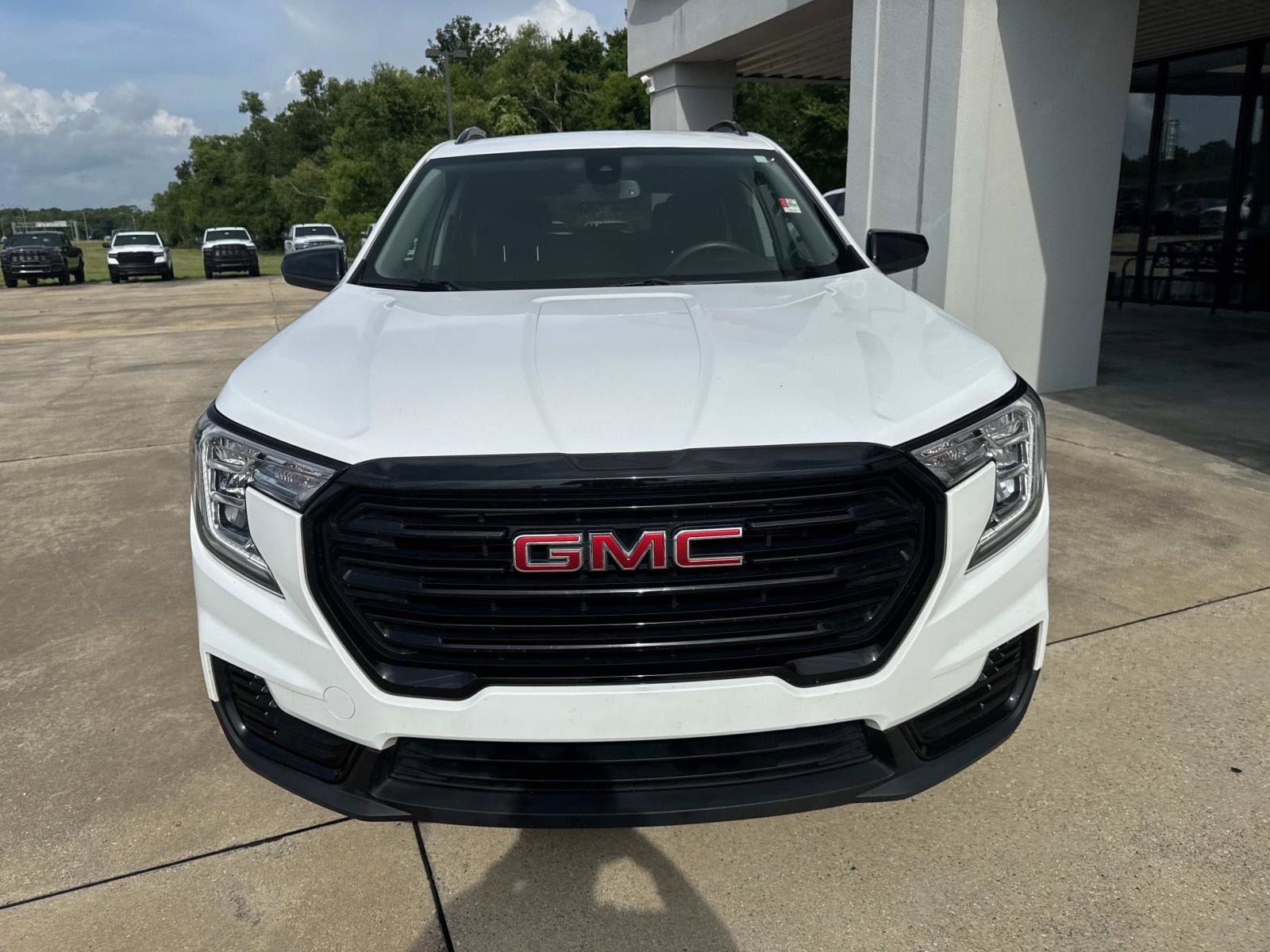 Used 2023 GMC Terrain SLE with VIN 3GKALMEG7PL160385 for sale in Berwick, LA