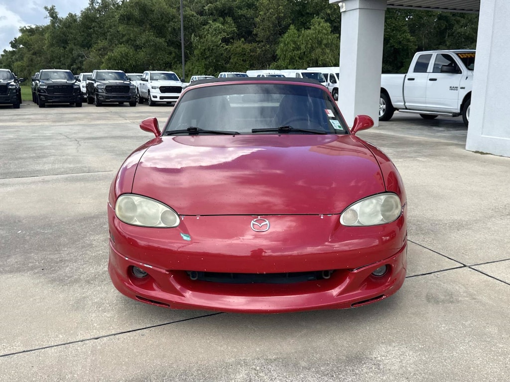 Used 2002 Mazda MX-5 Miata Cloth Convertible