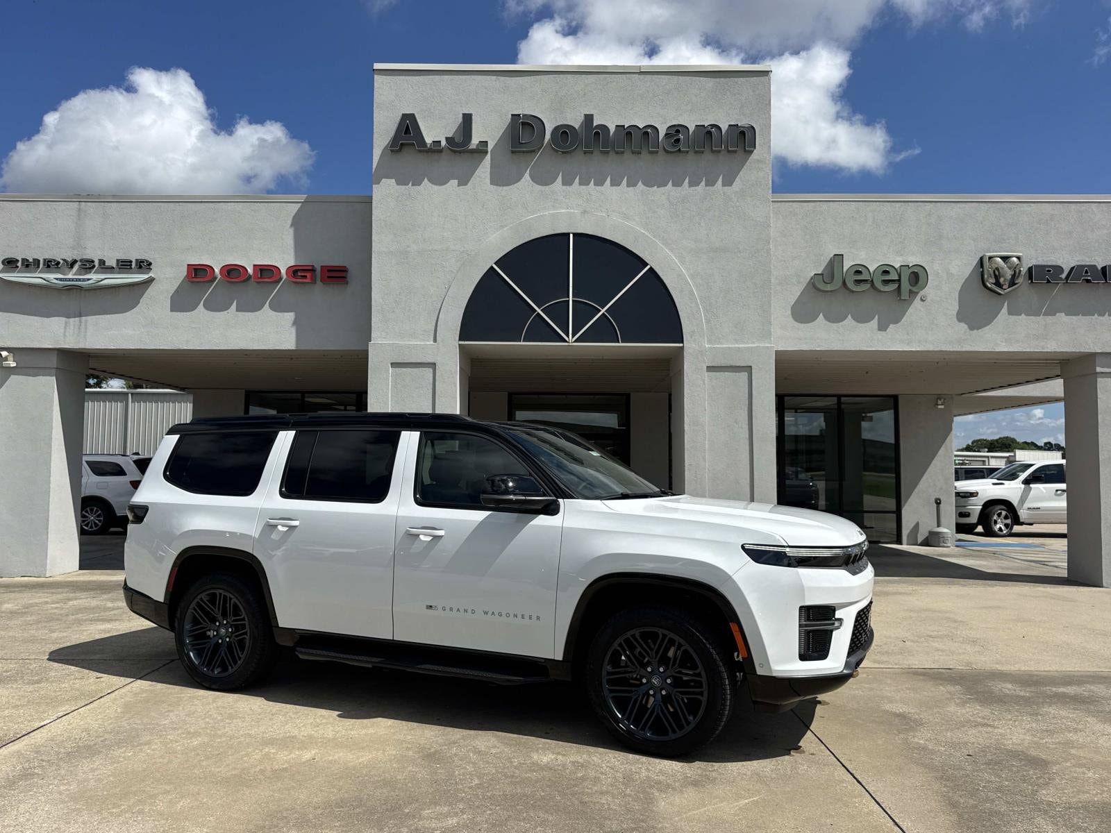 2026 Jeep Grand Wagoneer Sport Utility 