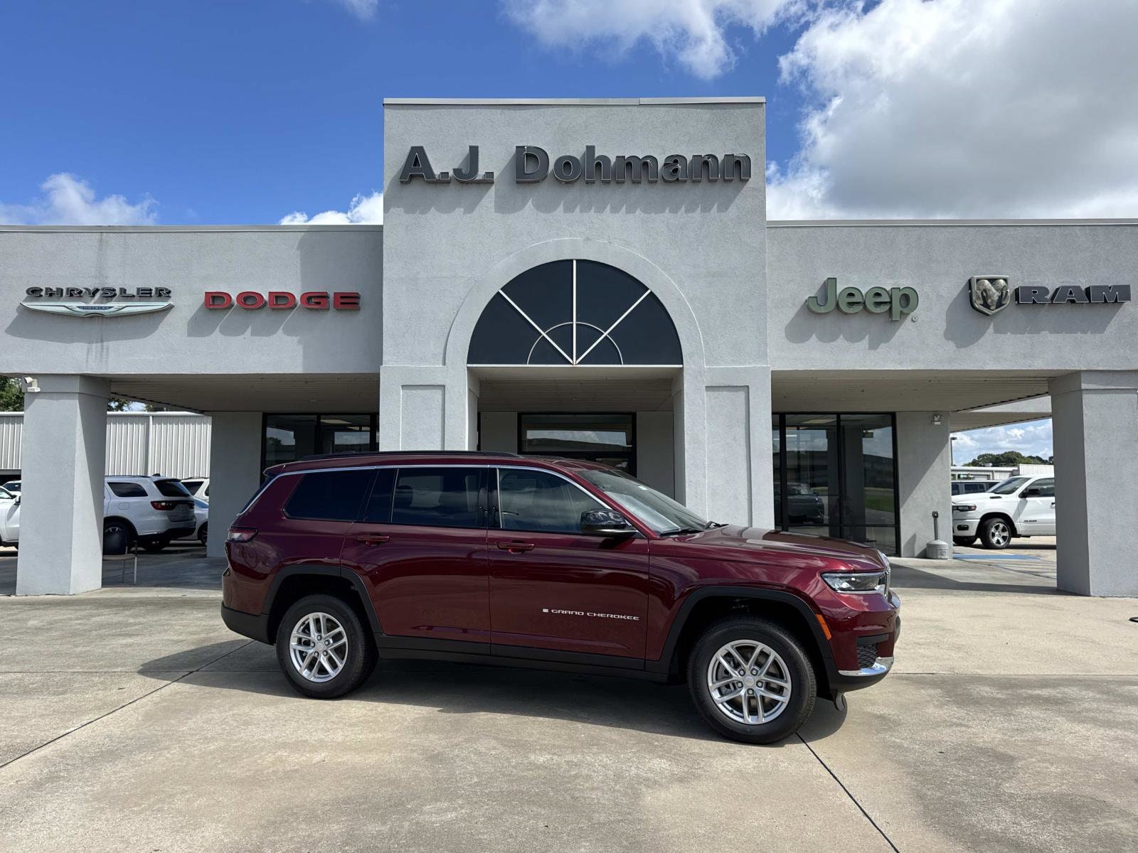 2026 Jeep Grand Cherokee Sport Utility 