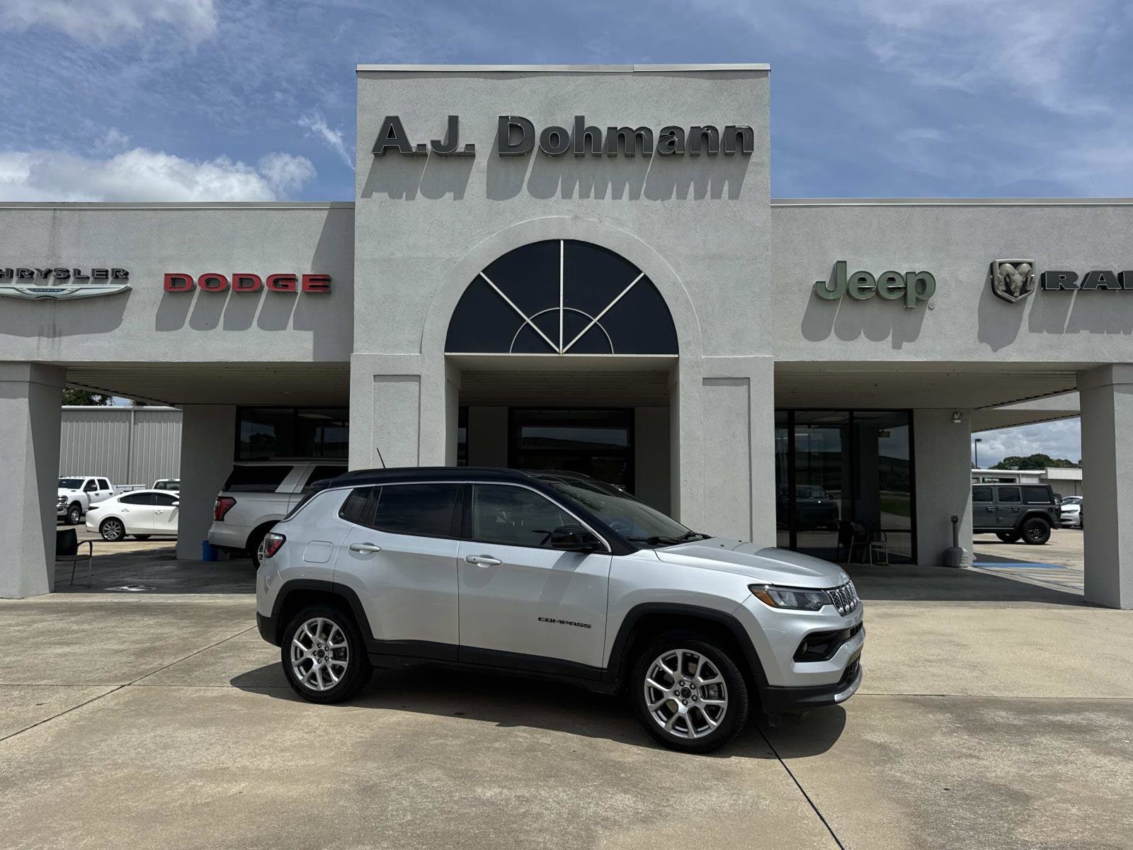 2025 Jeep Compass Limited 4X4's photo