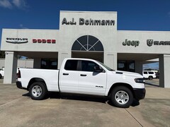 2025 Ram 1500 TRADESMAN QUAD CAB 4X2 6'4 BOX Pickup
