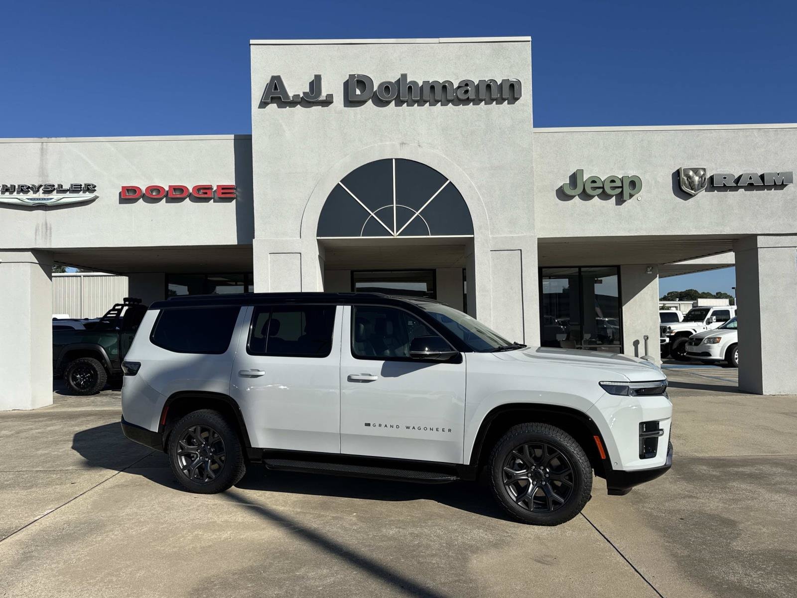 2026 Jeep Grand Wagoneer Sport Utility 