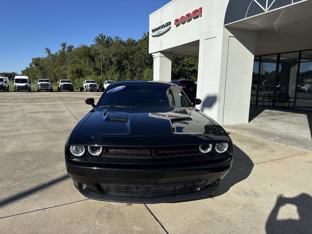 Used 2023 Dodge Challenger SXT Coupe