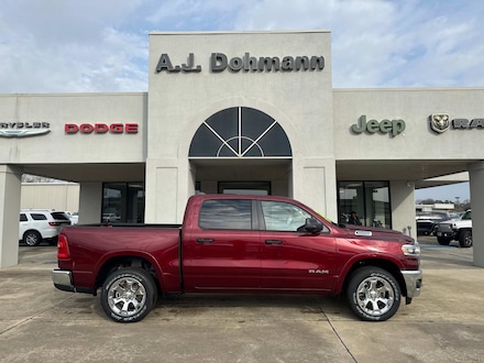 2025 Ram 1500 BIG HORN CREW CAB 4X4 5'7 BOX Pickup