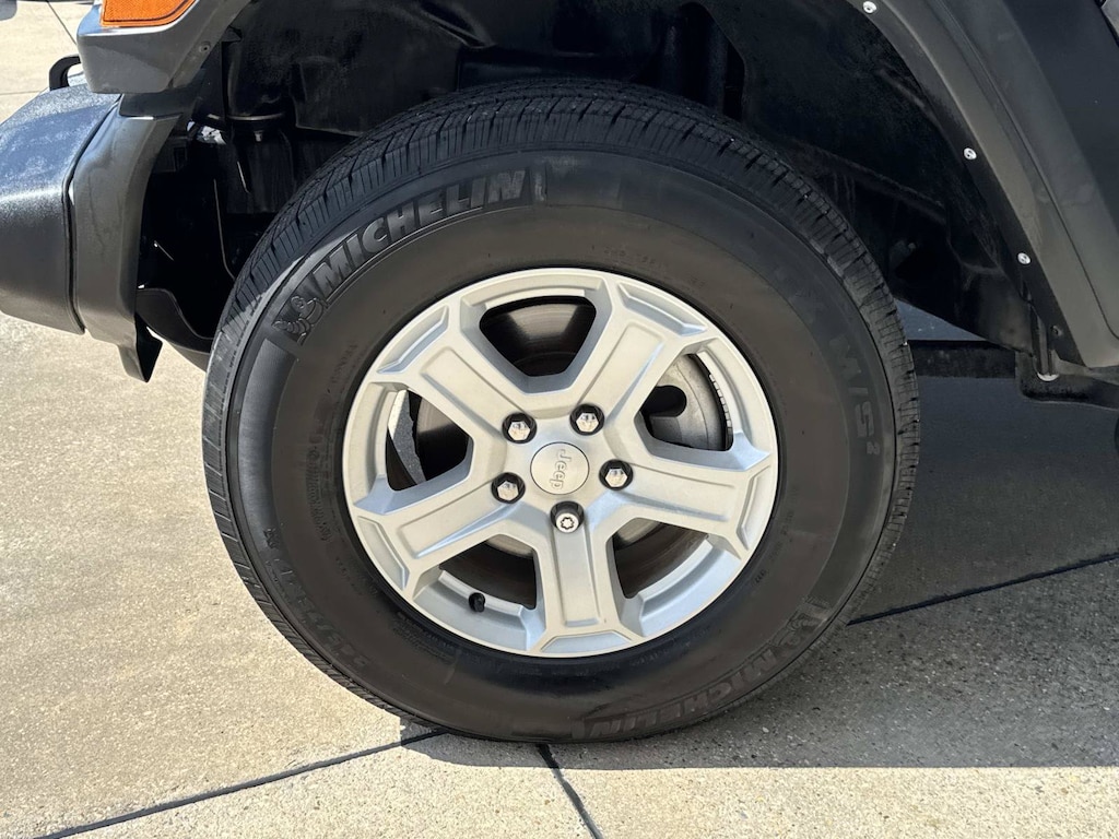 Used 2022 Jeep Wrangler Sport SUV