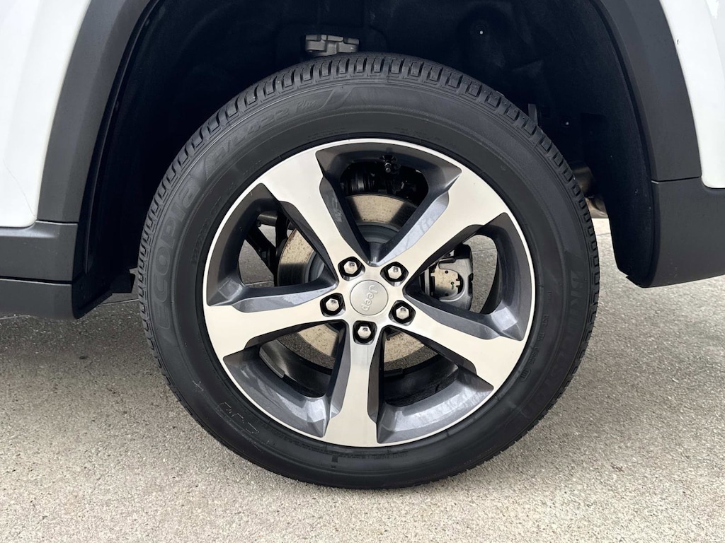 New 2026 Jeep Grand Cherokee LIMITED 4X2 Sport Utility