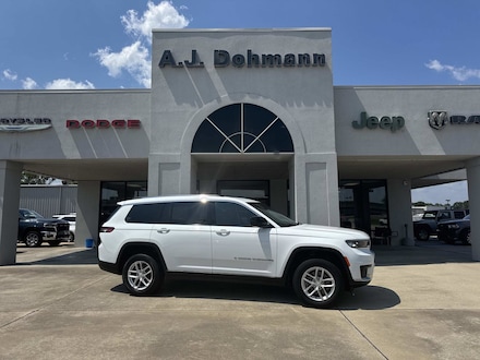 2023 Jeep Grand Cherokee L L Laredo SUV