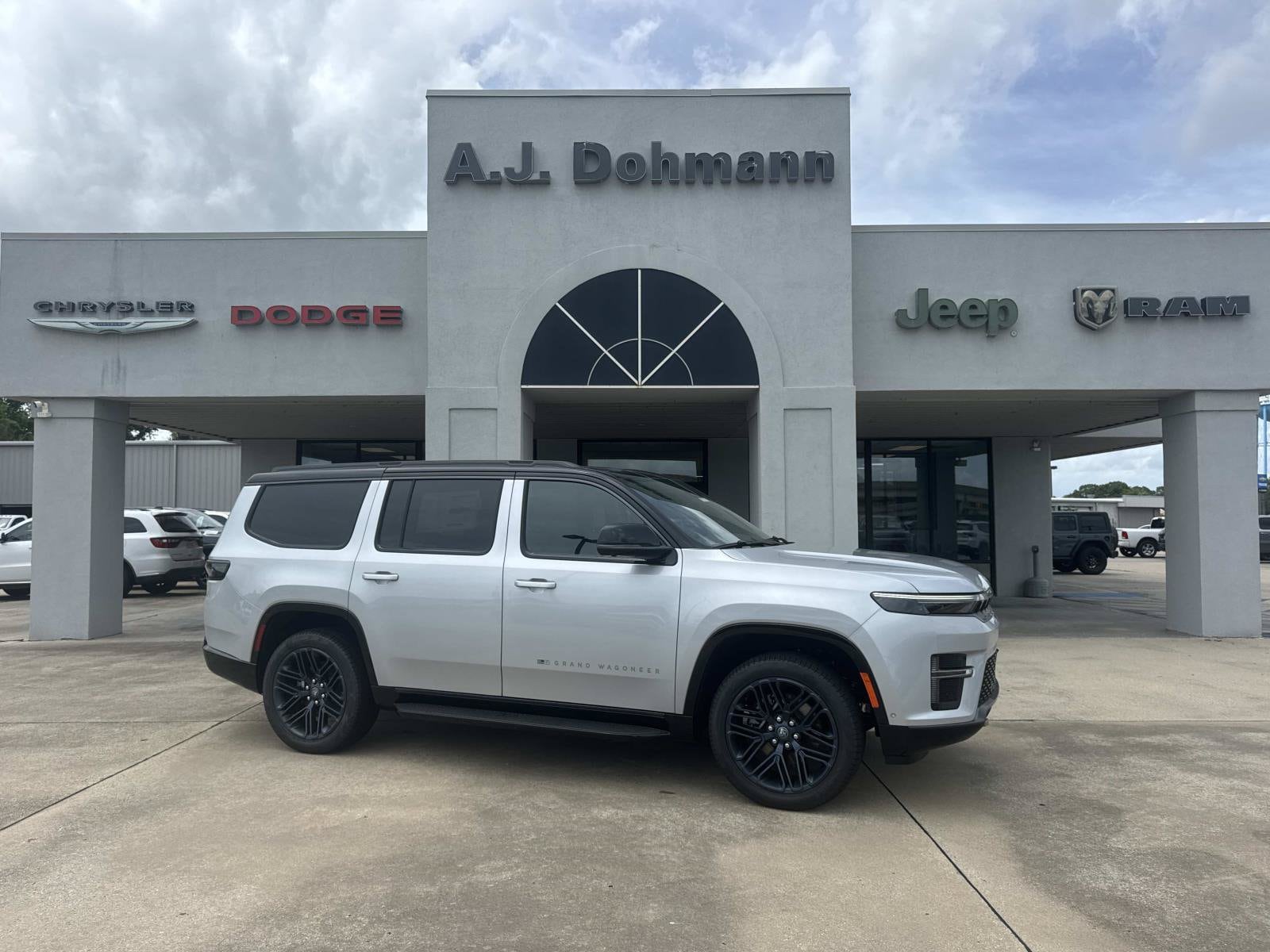 2026 Jeep Grand Wagoneer Sport Utility 