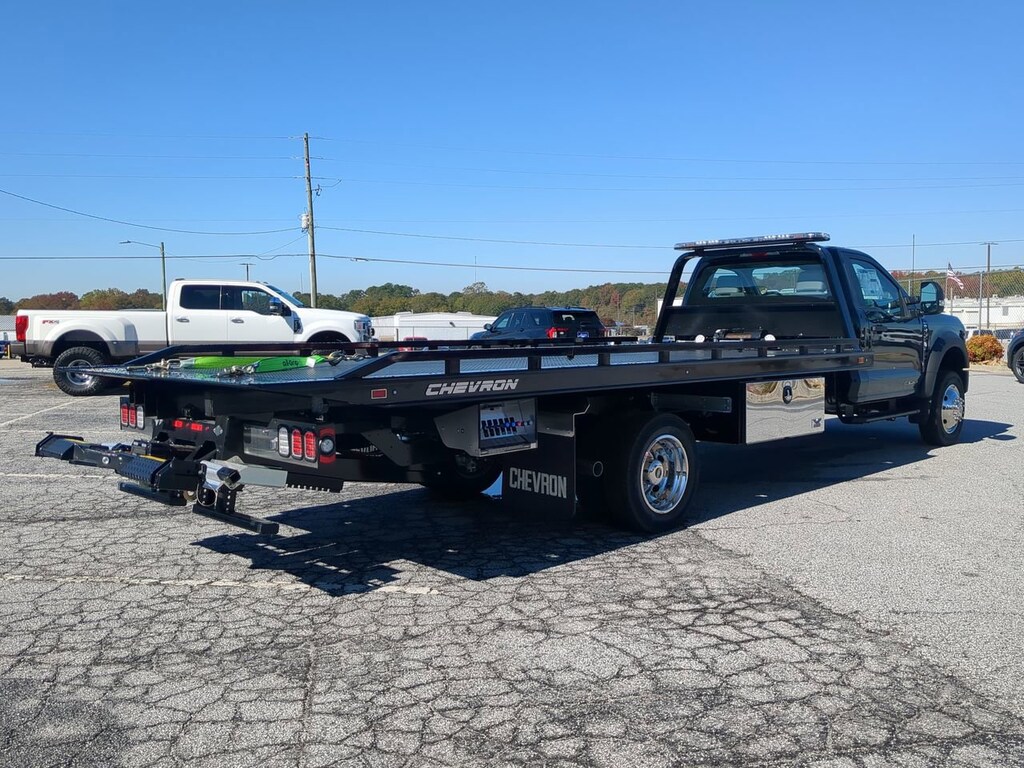 New 2026 Ford Super Duty F-550 DRW XL TRUCK