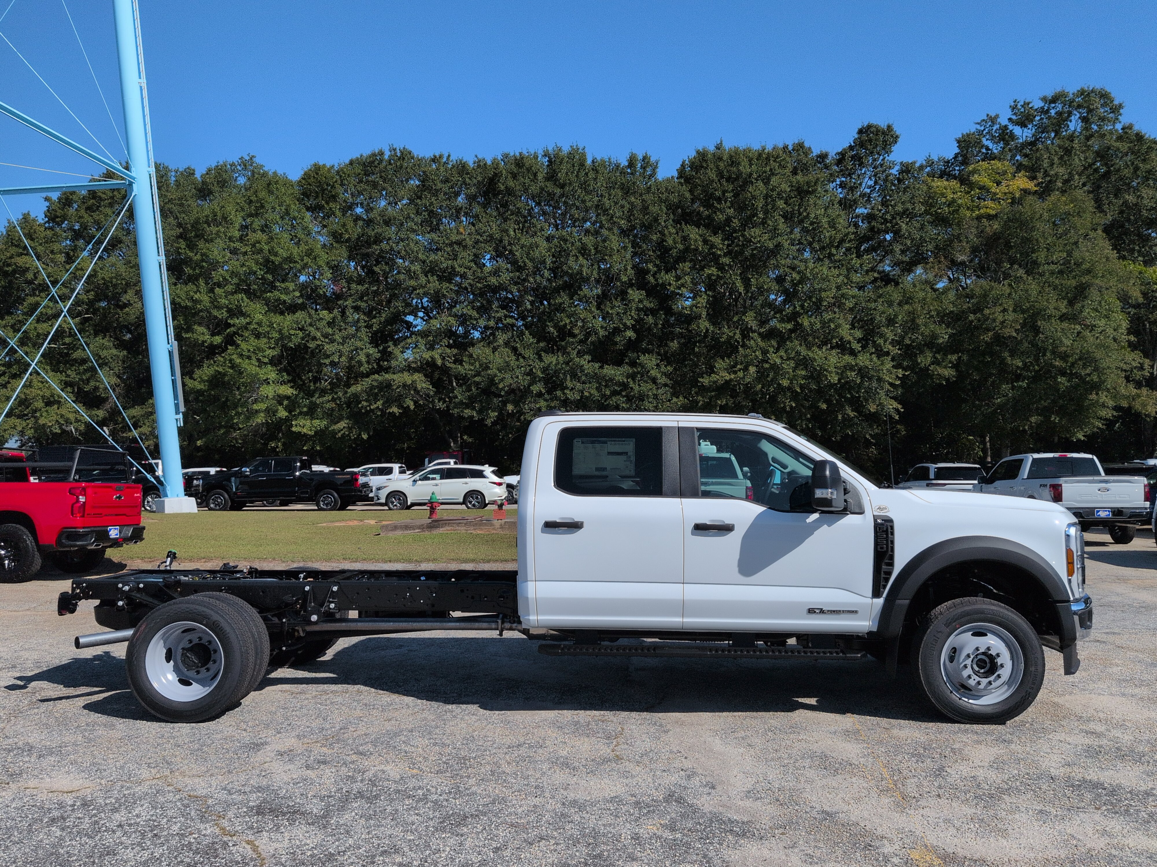  Ford Super Duty F-550 DRW