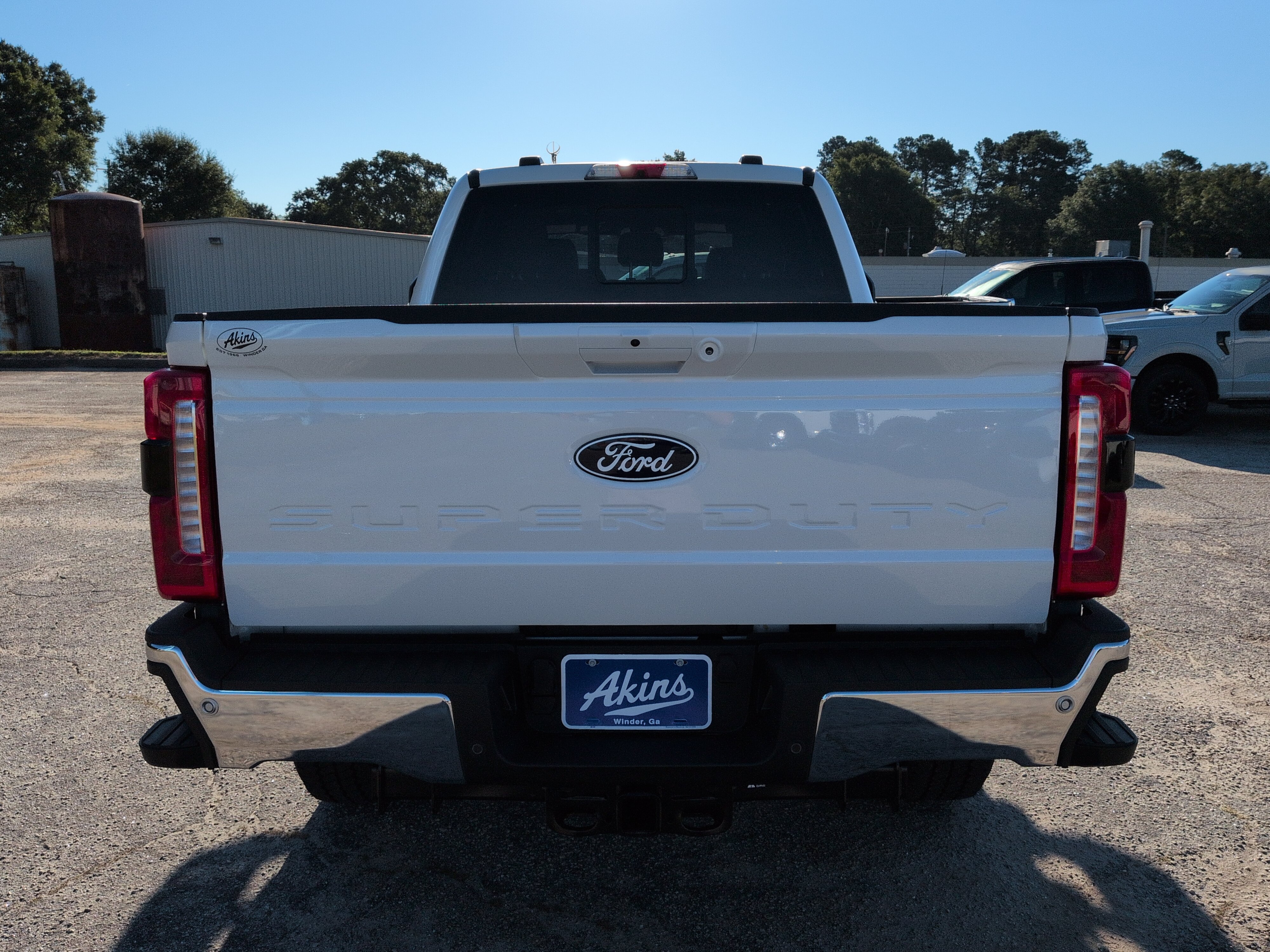 New 2027 Ford Super Duty F-250 SRW LARIAT TRUCK