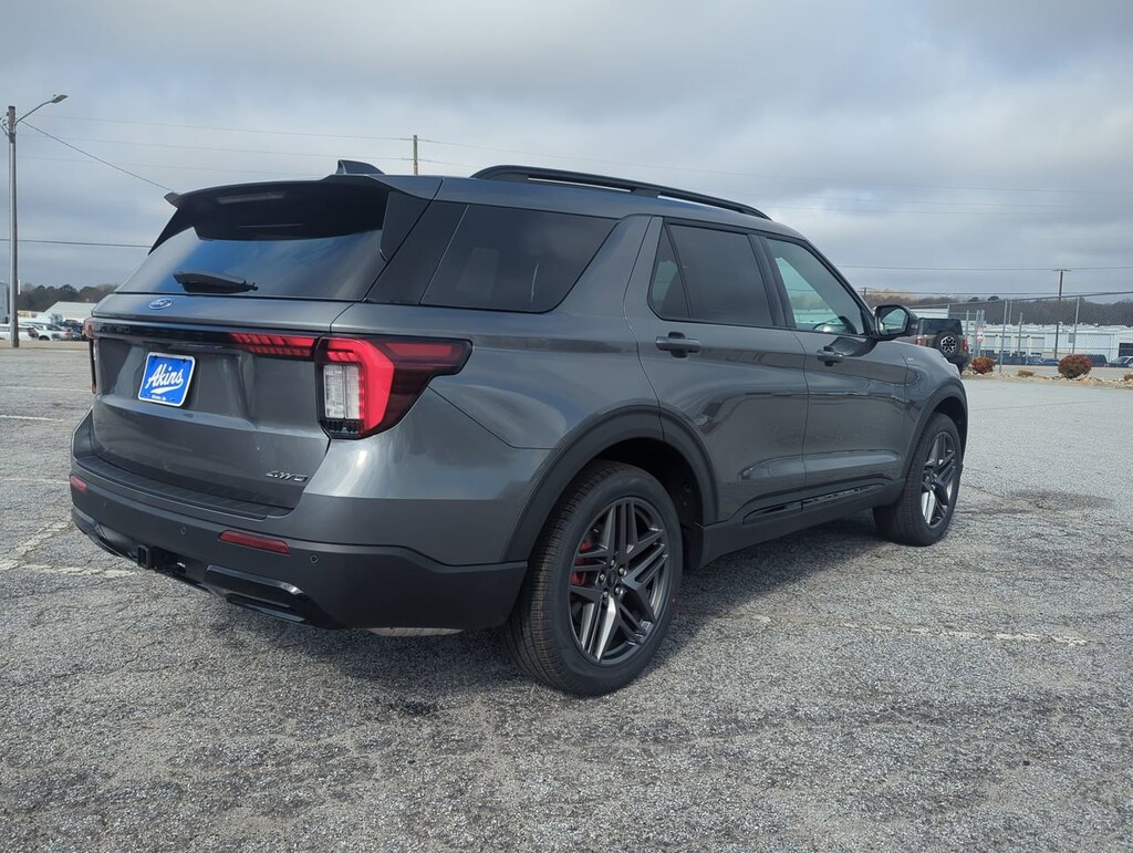 New 2026 Ford Explorer ST-Line SUV