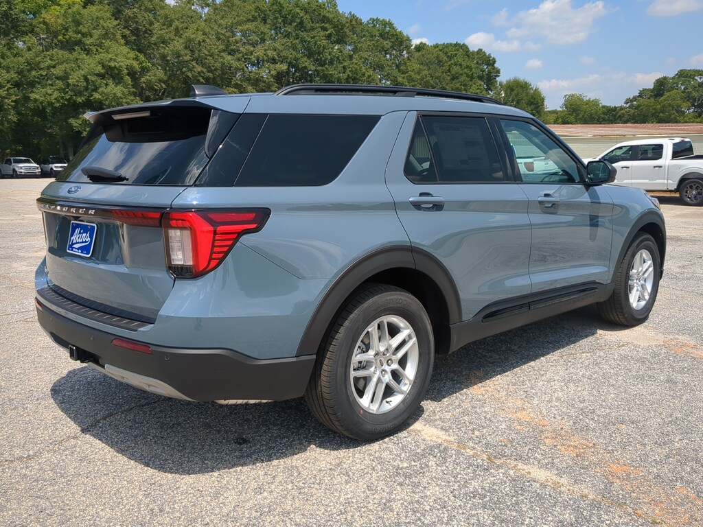 New 2026 Ford Explorer Active SUV
