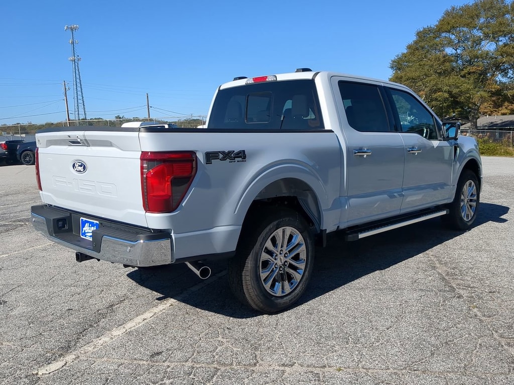 New 2025 Ford F-150 XLT TRUCK