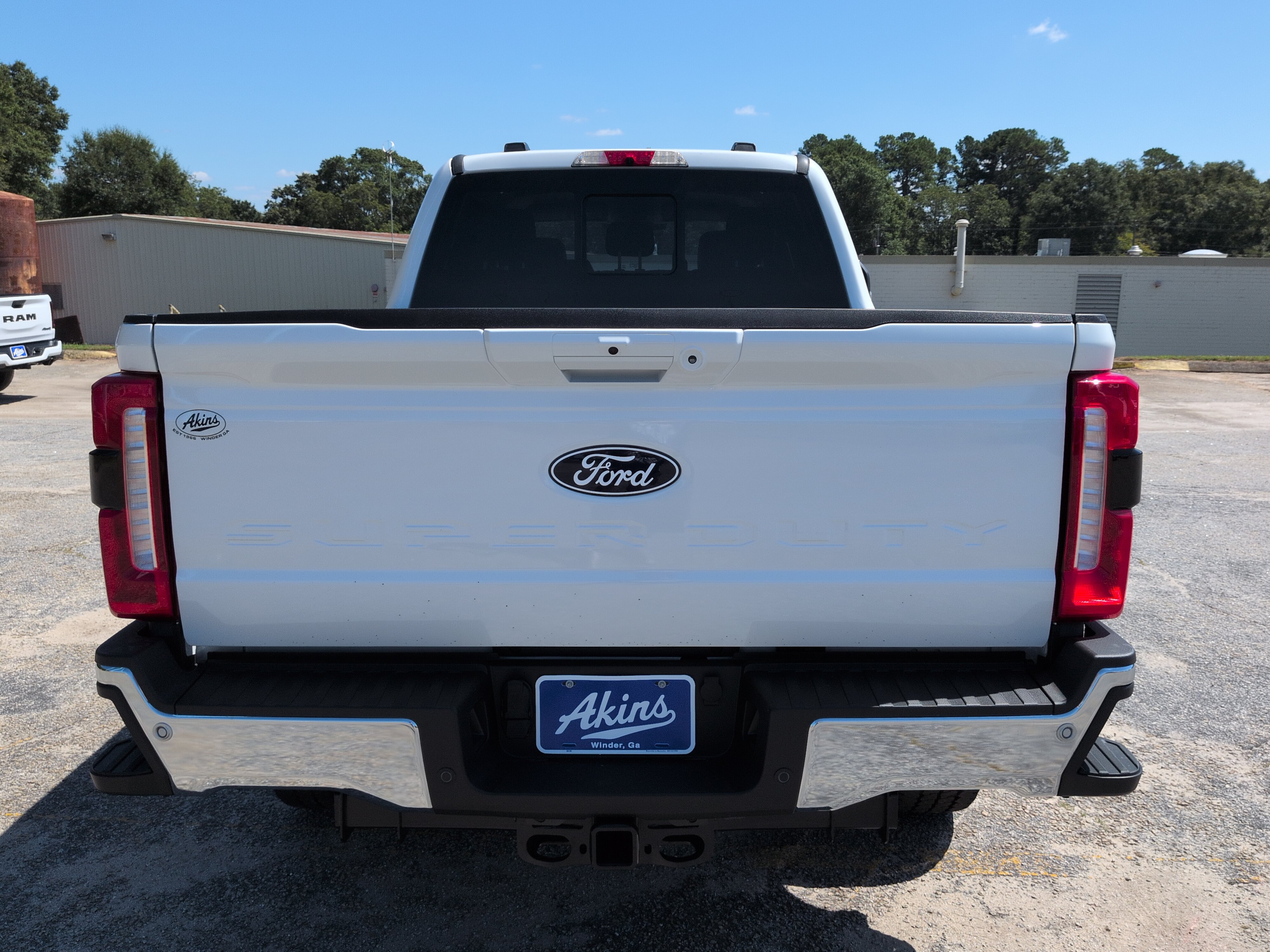 New 2027 Ford Super Duty F-250 SRW LARIAT TRUCK