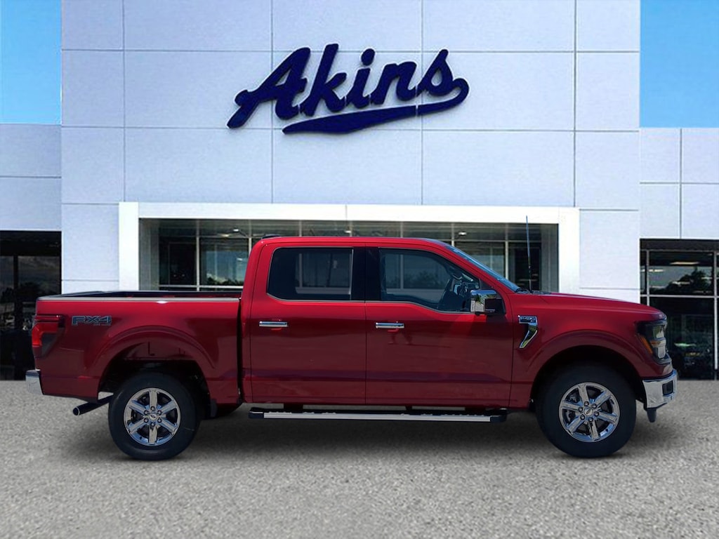 New 2025 Ford F-150 XLT Truck SuperCrew Cab