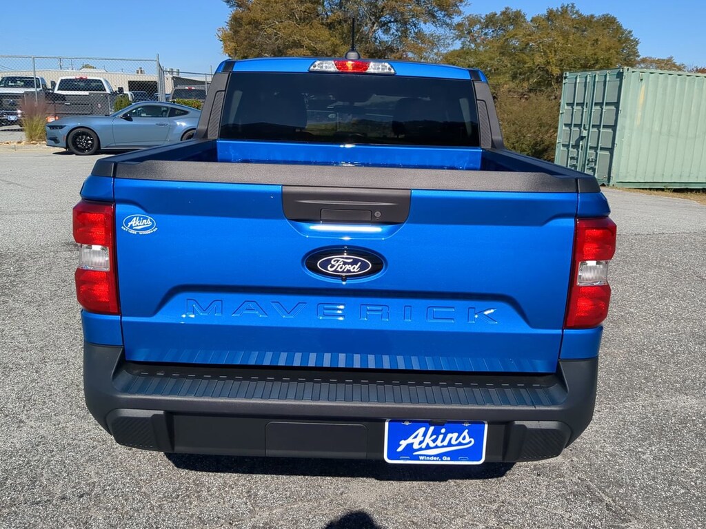 New 2025 Ford Maverick XL TRUCK