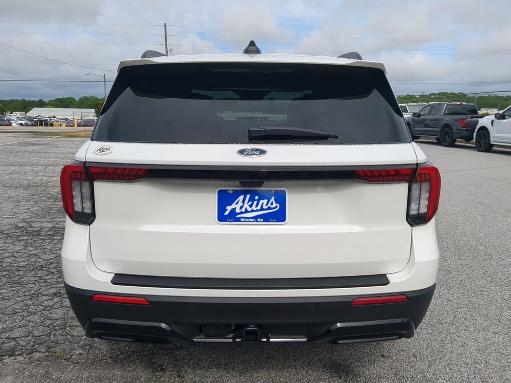 New 2026 Ford Explorer ST-Line SUV