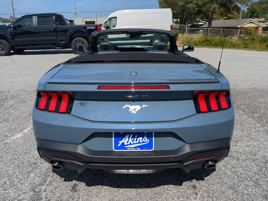 New 2025 Ford Mustang EcoBoost Premium CAR