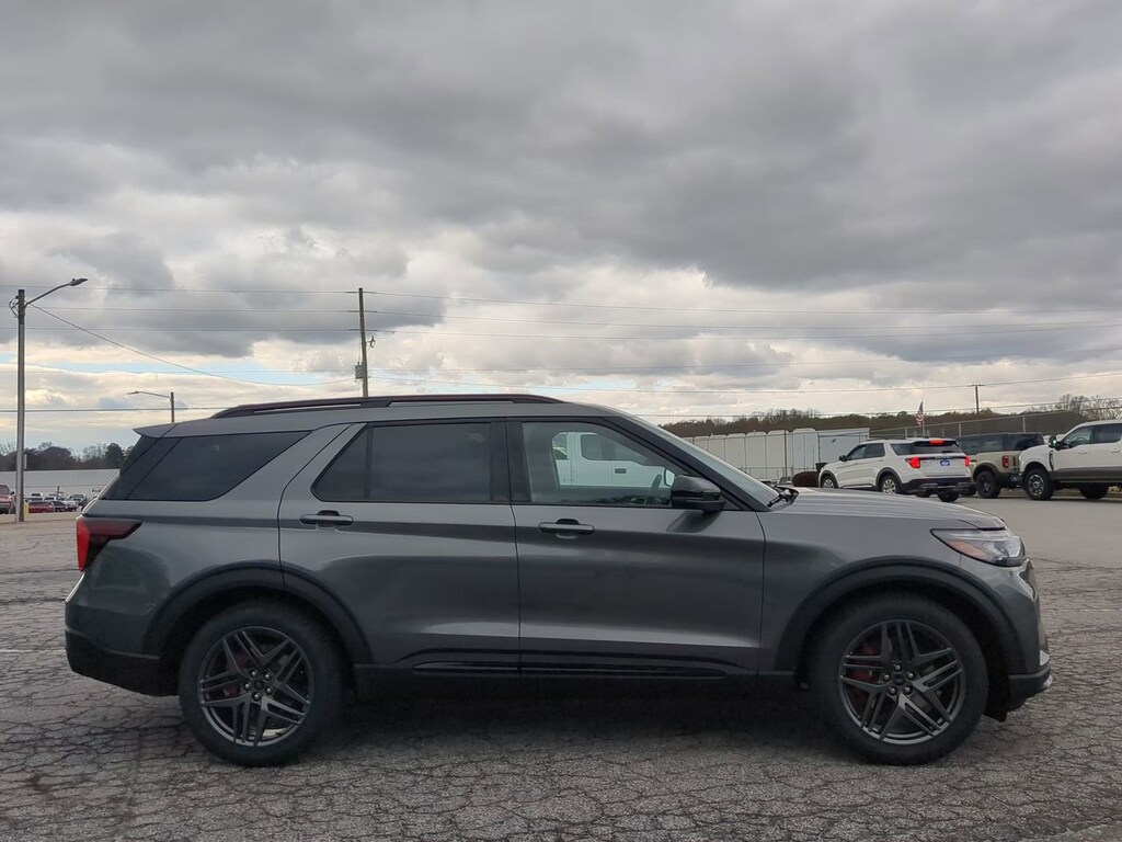 New 2026 Ford Explorer ST SUV