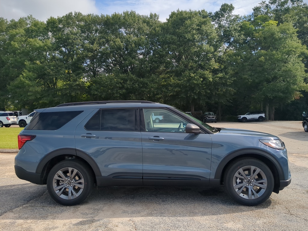 New 2026 Ford Explorer Active SUV
