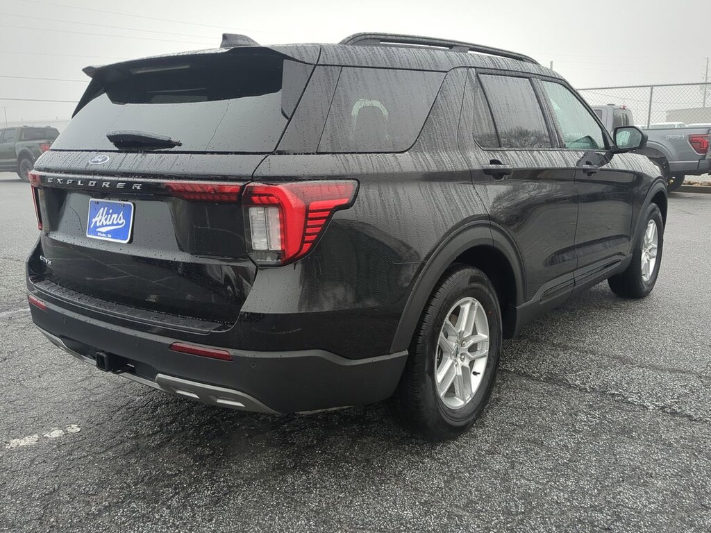 New 2026 Ford Explorer Active w/200A Pkg SUV