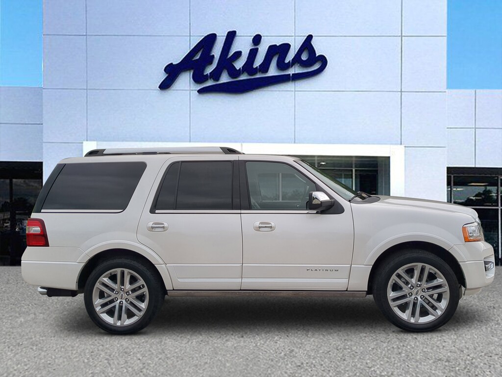 Used 2017 Ford Expedition Platinum SUV