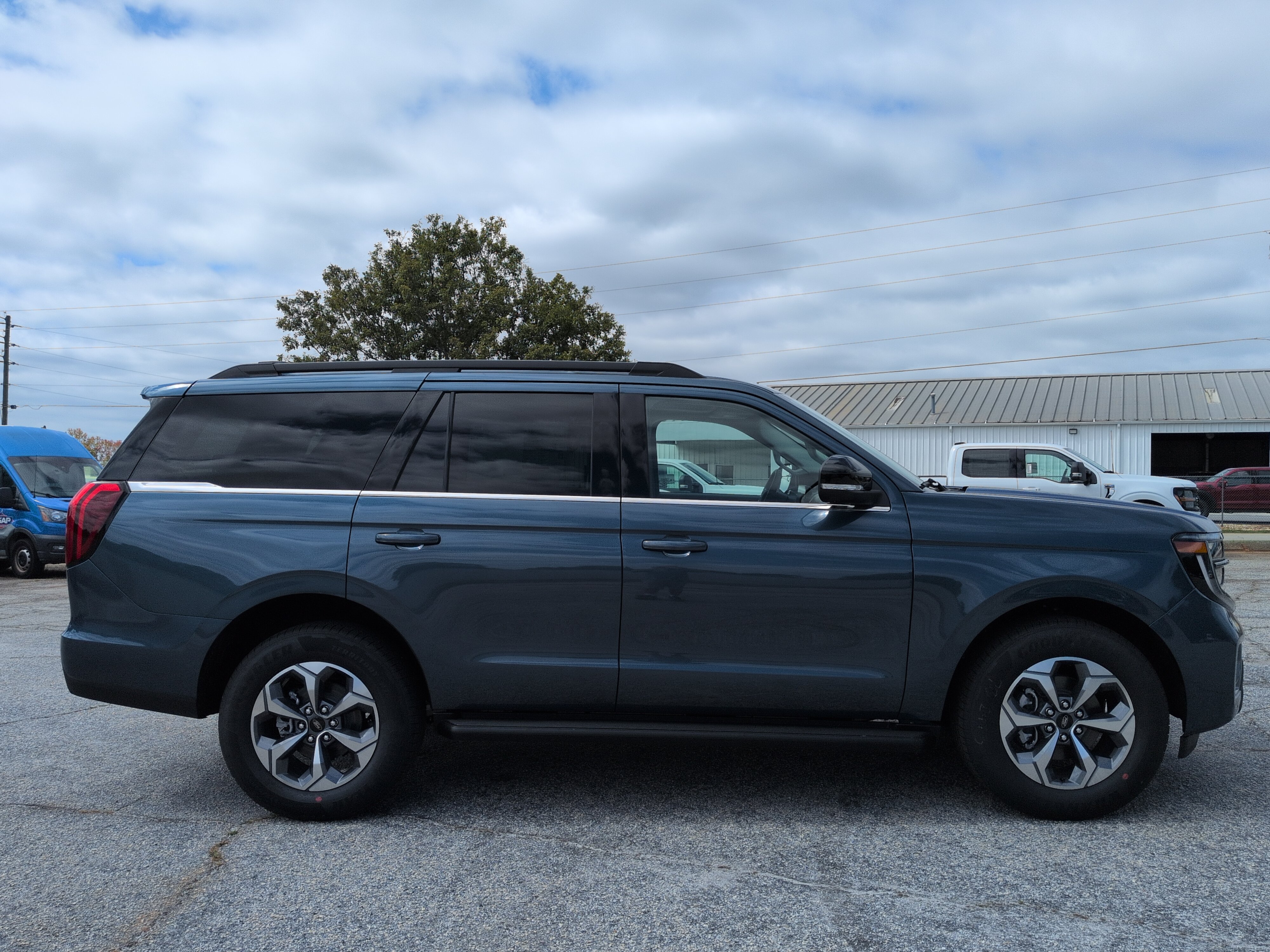New 2027 Ford Expedition Active SUV