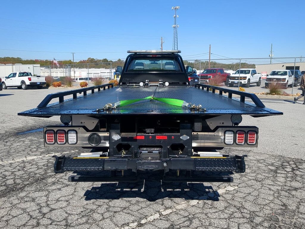 New 2026 Ford Super Duty F-550 DRW XL TRUCK