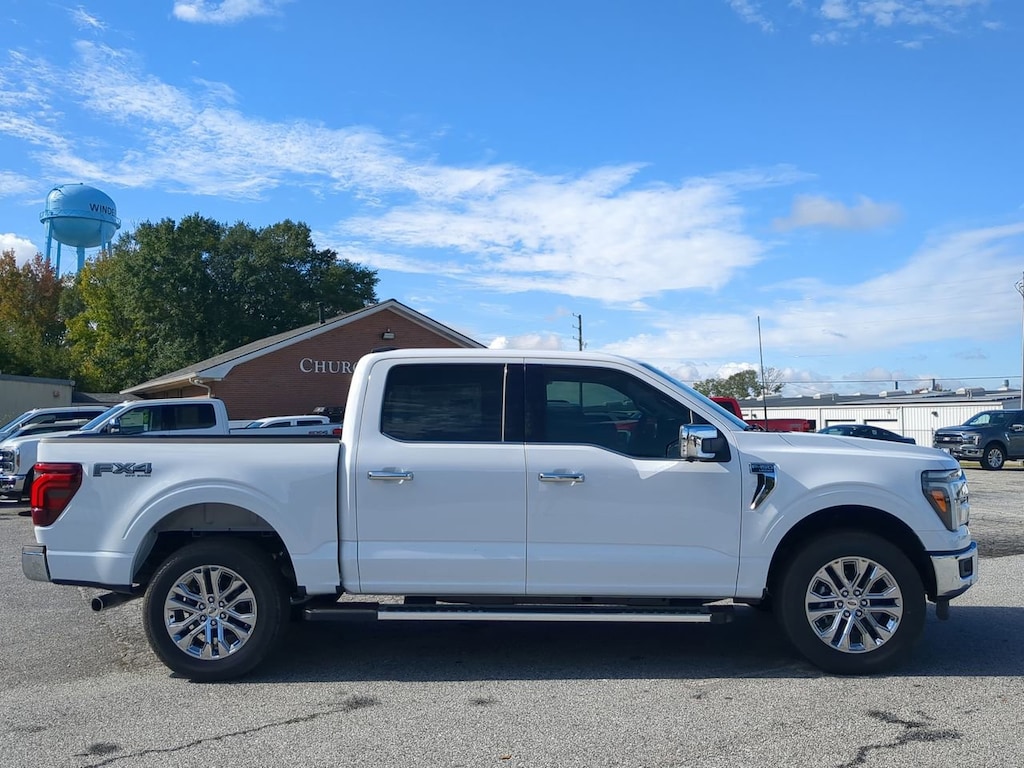 New 2025 Ford F-150 LARIAT TRUCK