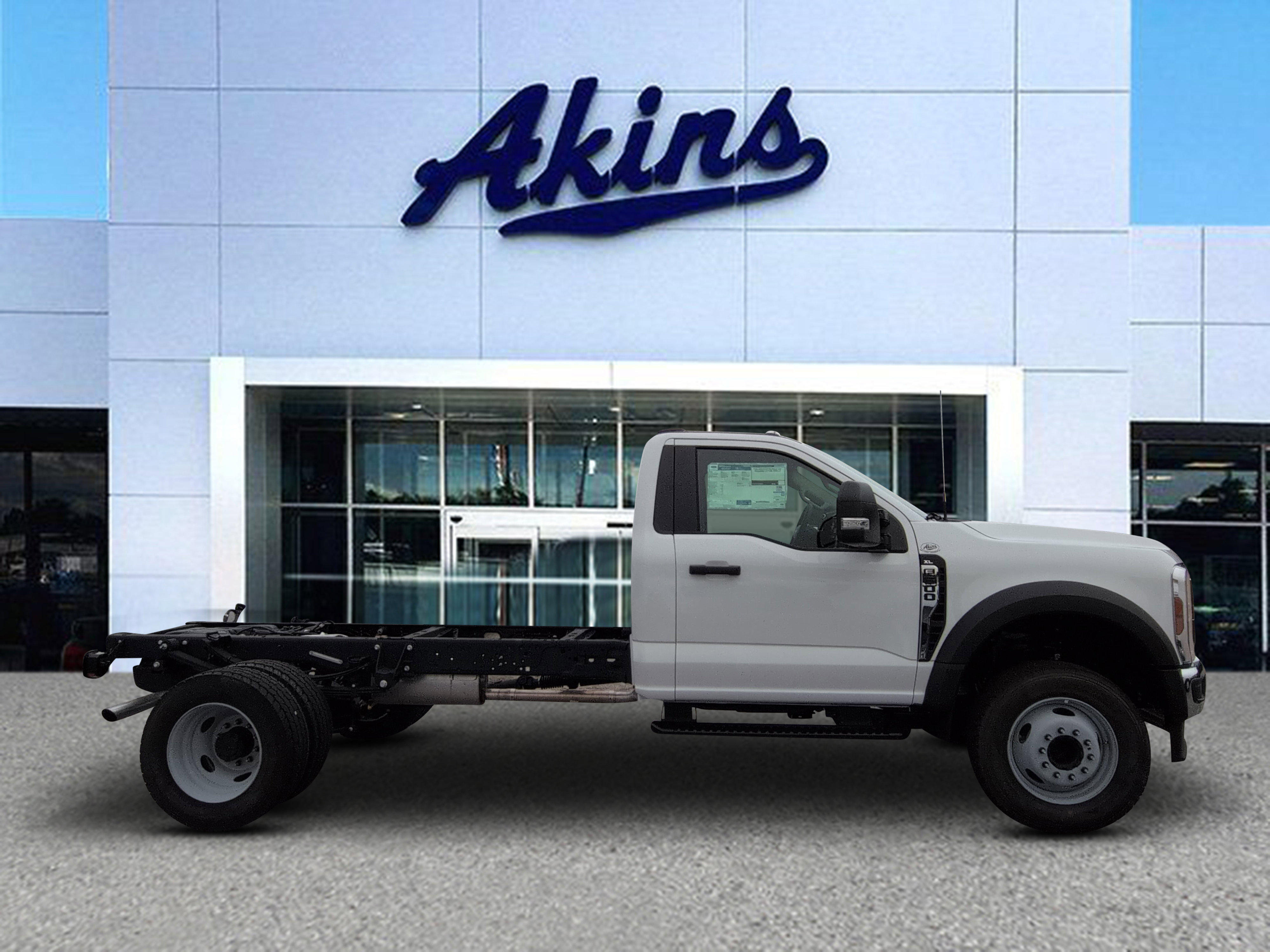 2026 Ford F-600 Super Duty Chassis Cab