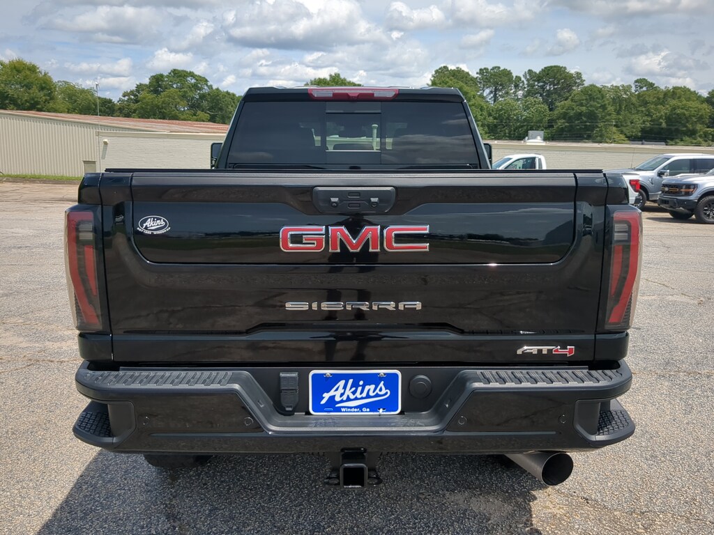 Used 2024 GMC Sierra 2500HD AT4 Crew Cab Short Bed Truck