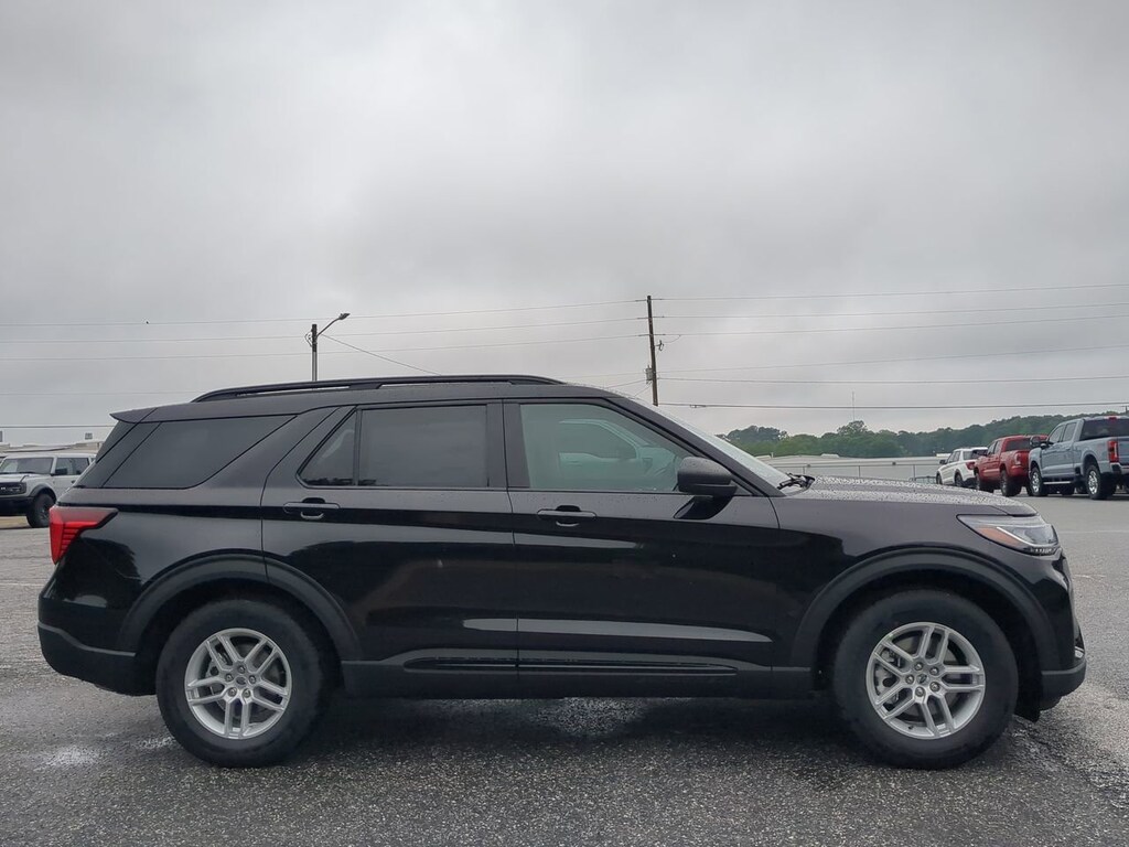 New 2026 Ford Explorer Active SUV