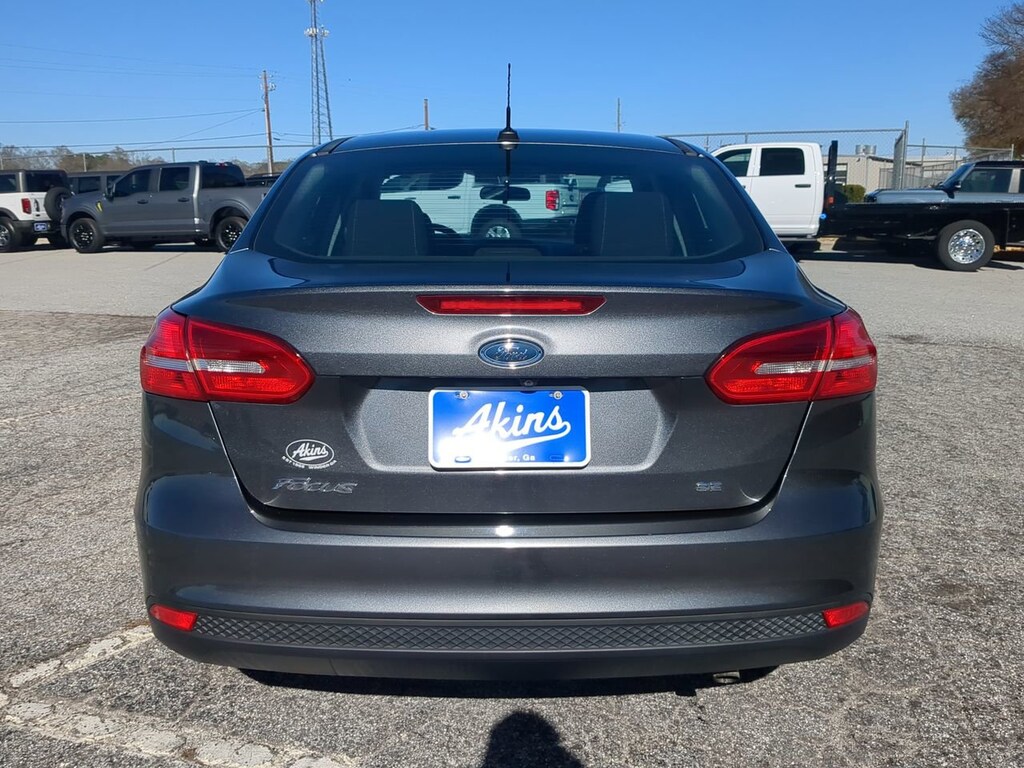 Used 2017 Ford Focus SE Sedan