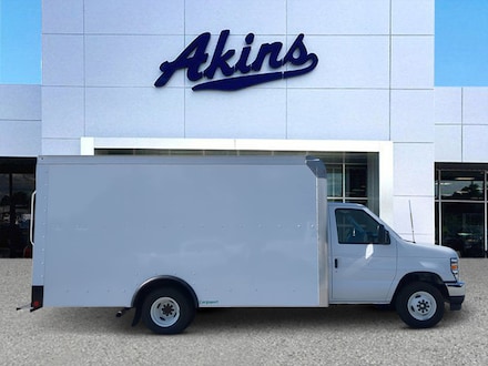 2025 Ford E-350 Rockport Truck