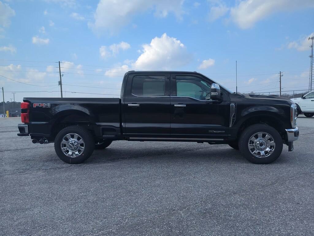 New 2025 Ford Super Duty F-250 SRW LARIAT TRUCK