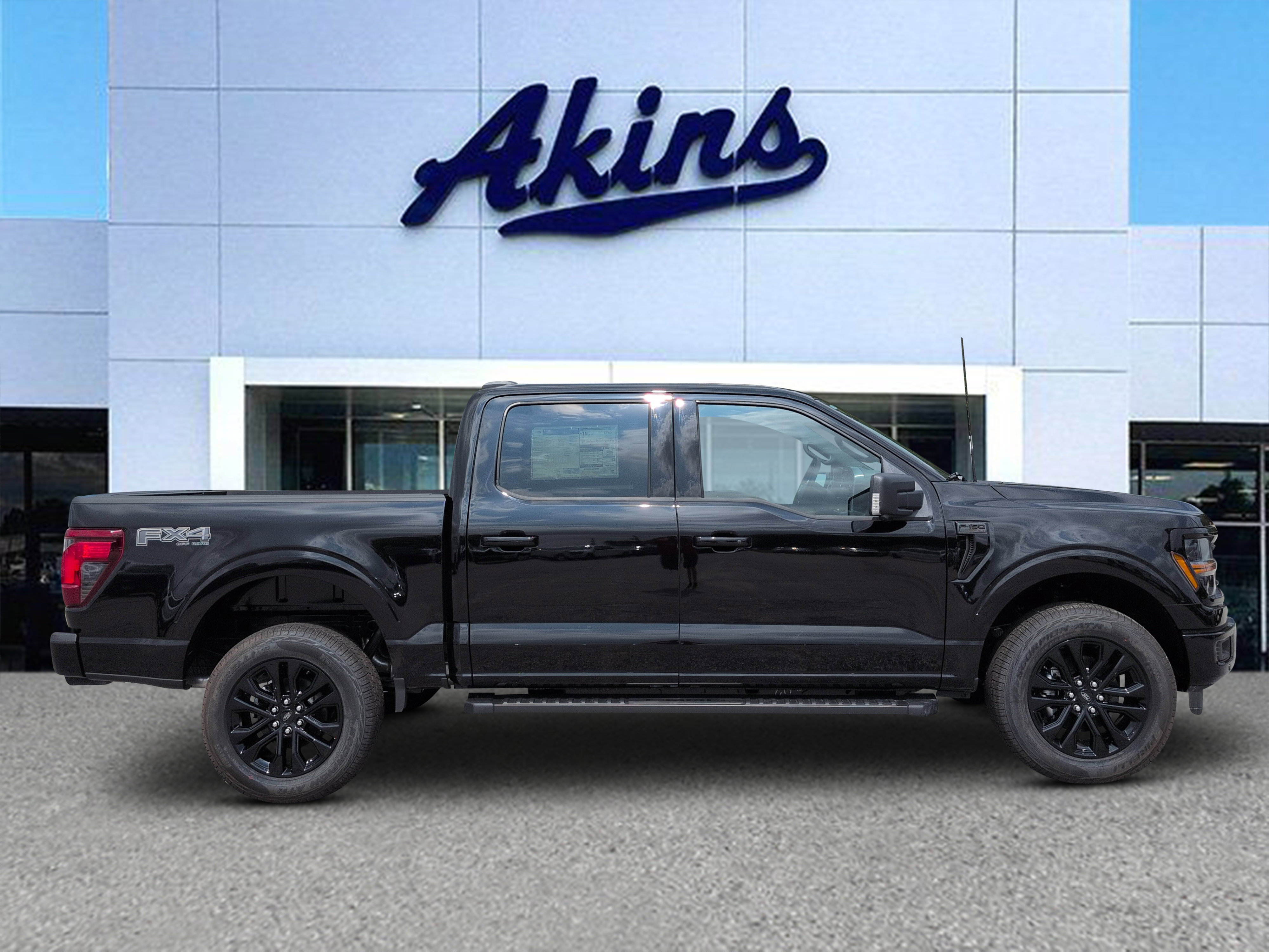New 2026 Ford F-150 XLT TRUCK