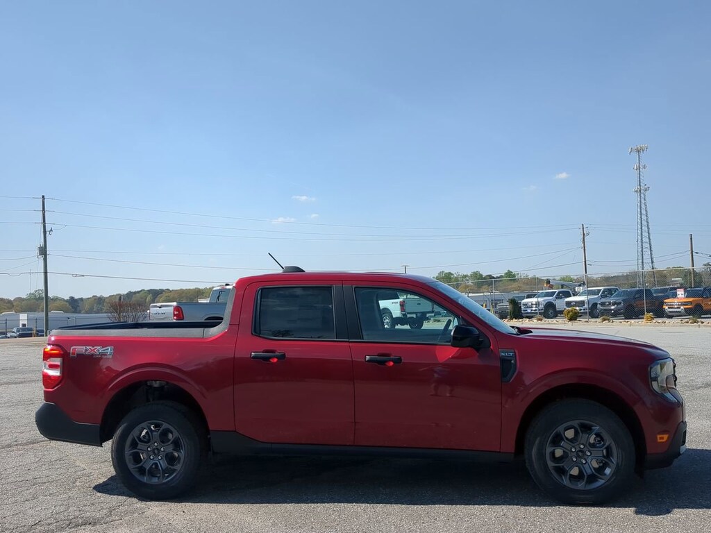 New 2026 Ford Maverick XLT TRUCK