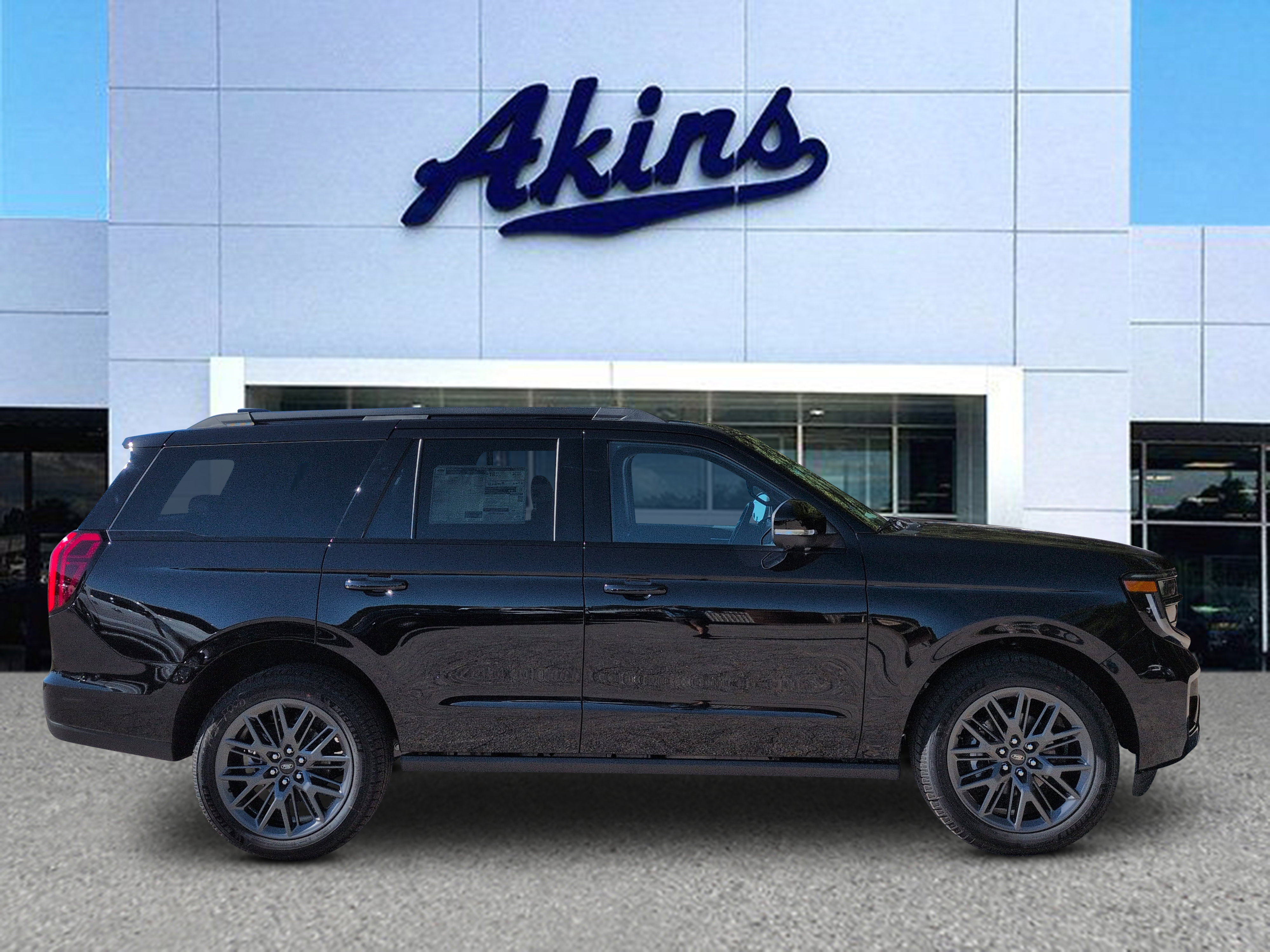 New 2027 Ford Expedition Platinum SUV