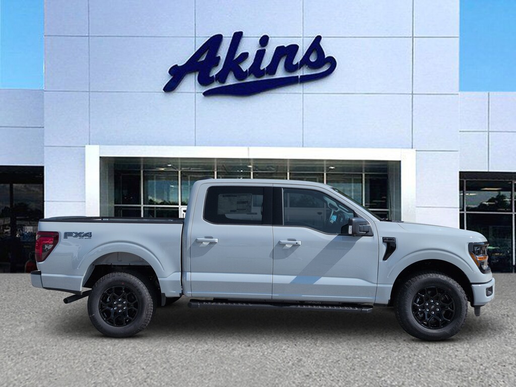 New 2026 Ford F-150 XLT TRUCK