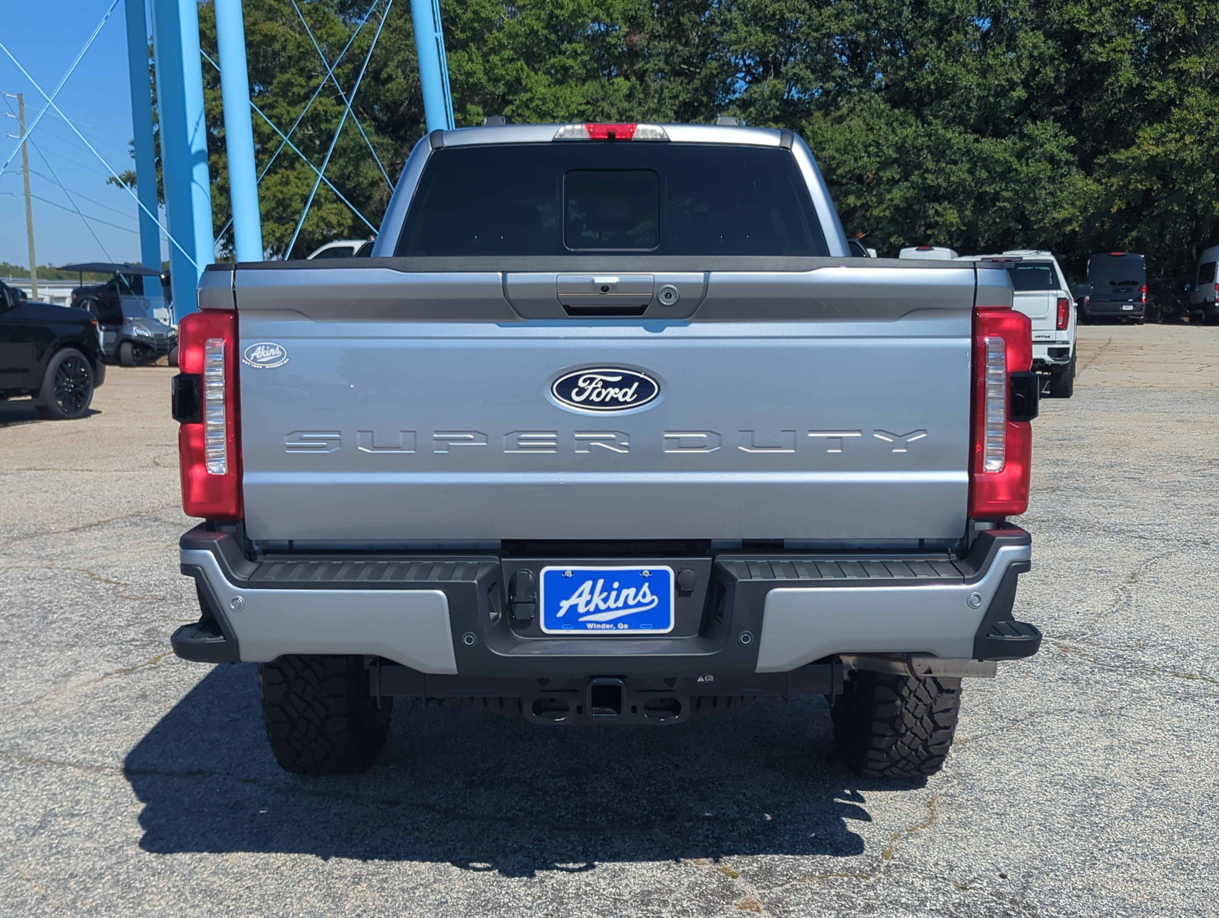New 2027 Ford Super Duty F-250 SRW LARIAT TRUCK