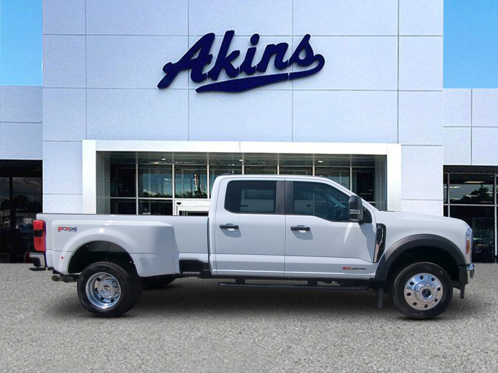 Used 2025 Ford F-450 XL DRW Crew Cab Long Bed Truck