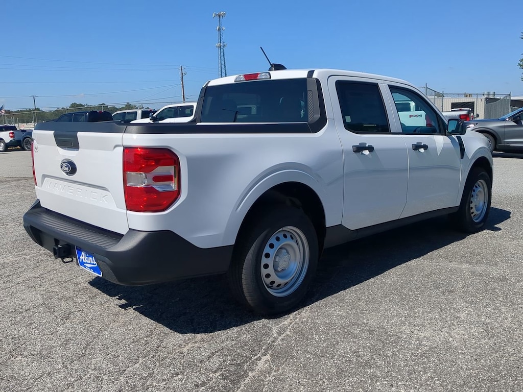 New 2025 Ford Maverick XL TRUCK